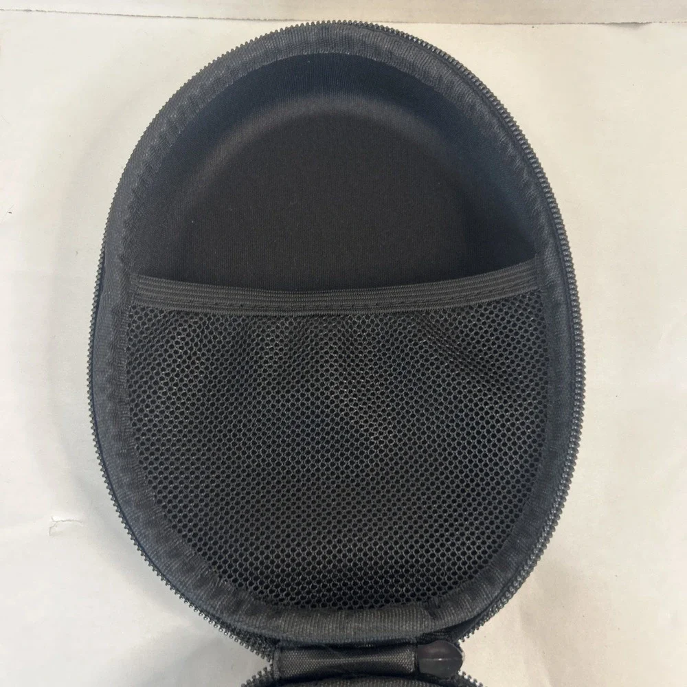 iTeknic Portable‎ Headphone Case Black (case Only)